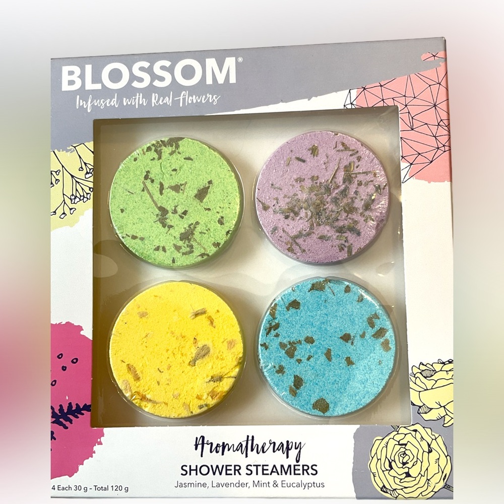 Blossom Aromatherapy Shower Steamers NWT